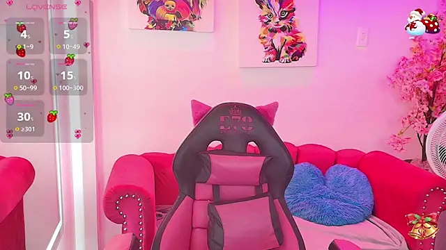 Miss dolly  online show from December 2025 12:21:02 PM