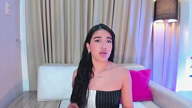 LeaahCarter online show from December 2024 05:57:02 PM