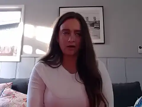 Snapshot of Sophie_Raegan chatting on March 2025 02:56:02 PM Sophie Raegan online show from March 2025 02:56:02 PM