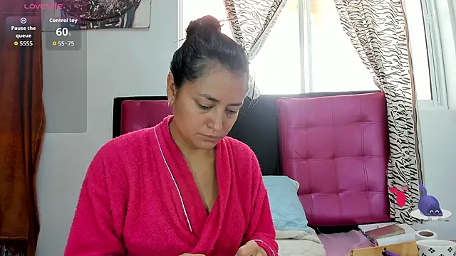 AlanaLars online show from February 2026 02:02:02 PM