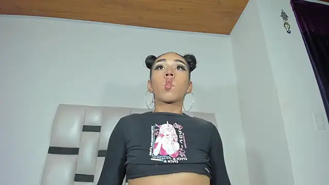 Snapshot of Anny_jhonsonx chatting on January 2025 06:13:02 AM Anny jhonsonx online show from January 2025 06:13:02 AM