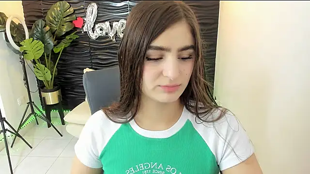 sofia 44 online show from March 2025 01:12:02 PM