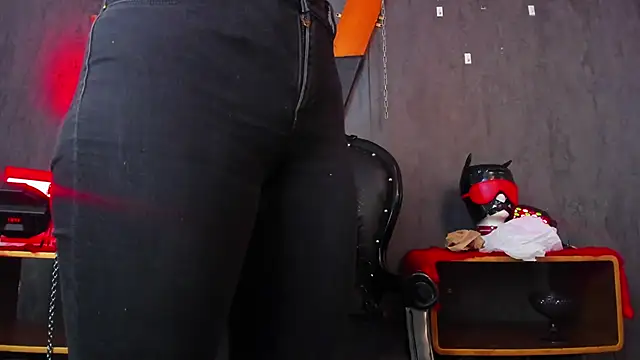 CharlotteScotte online show from January 2025 12:18:01 PM