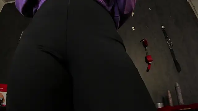 CharlotteScotte online show from March 2025 11:33:02 AM