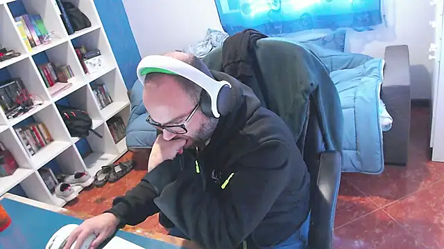 ravingr4d4 online show from January 2026 10:07:02 AM