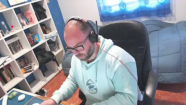 ravingr4d4 online show from March 2026 10:30:02 AM