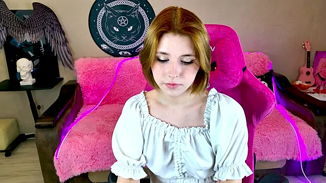 Snapshot of Alisa_Black_Star chatting on March 2025 02:56:02 PM Alisa Black Star online show from March 2025 02:56:02 PM