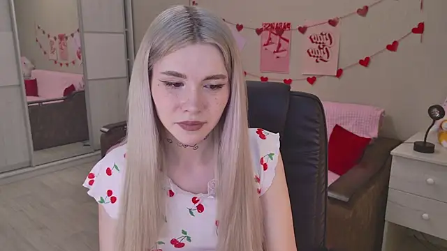 Snapshot of Alisa_Black_Star chatting on December 2025 11:28:01 AM Alisa Black Star online show from December 2025 11:28:01 AM