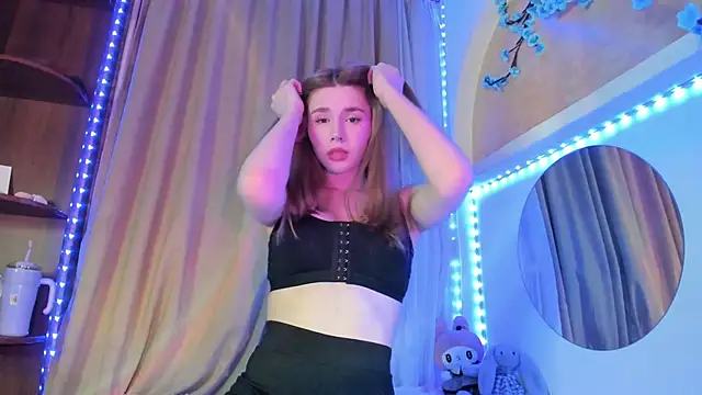 Snapshot of Alisa_Black_Star chatting on February 2026 06:50:01 PM Alisa Black Star online show from February 2026 06:50:01 PM