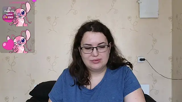 Snapshot of VladaCandy chatting on February 2025 10:19:01 AM VladaCandy online show from February 2025 10:19:01 AM