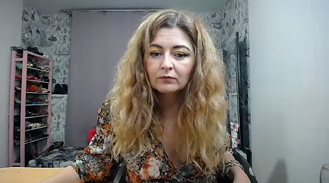 Helen1974 online show from February 2025 10:01:01 PM