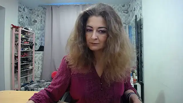 Snapshot of Helen1974 chatting on May 2026 02:02:01 PM Helen1974 online show from May 2026 02:02:01 PM