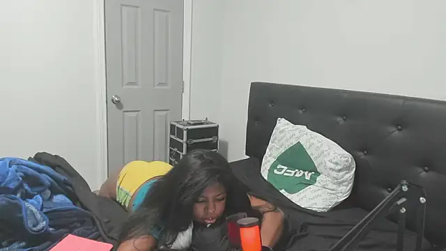 demi xoxo online show from February 2026 01:15:02 AM