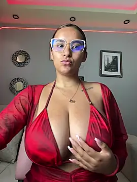 Snapshot of Seized_lust chatting on January 2025 01:23:02 PM Seized lust online show from January 2025 01:23:02 PM