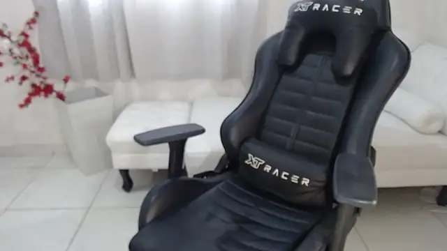 ANNA------ online show from December 2024 09:39:01 AM