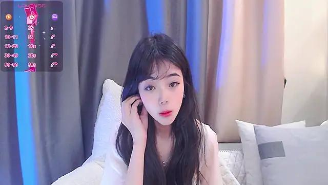 Snapshot of Duludulu_007 chatting on March 2025 06:44:01 AM Duludulu 007 online show from March 2025 06:44:01 AM