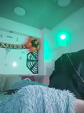 CaroFisher online show from October 2025 05:32:02 PM