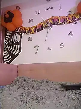 CaroFisher online show from October 2025 01:59:02 PM