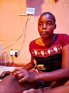 cute naimah online show from February 2026 06:00:02 PM