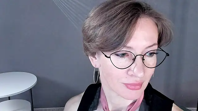 Snapshot of Dorothy_Meyer chatting on May 2026 05:38:02 AM Dorothy Meyer online show from May 2026 05:38:02 AM