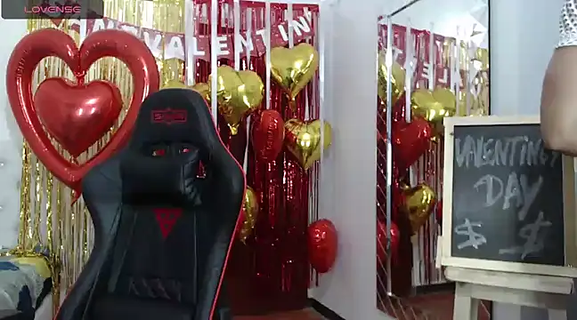 JoseRumbero26 online show from February 2025 12:01:02 PM