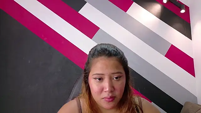 I am yours- online show from October 2025 12:14:02 PM