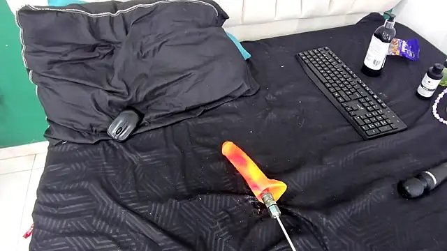 bonieklent online show from January 2025 06:53:02 AM