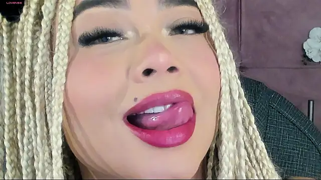 conny  curly online show from February 2026 02:26:02 PM