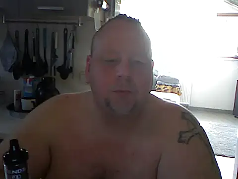 Snapshot of pimmelmann3 chatting on April 2026 11:33:02 AM pimmelmann3 online show from April 2026 11:33:02 AM
