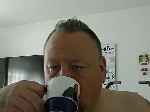 Snapshot of pimmelmann3 chatting on April 2026 10:29:02 AM pimmelmann3 online show from April 2026 10:29:02 AM