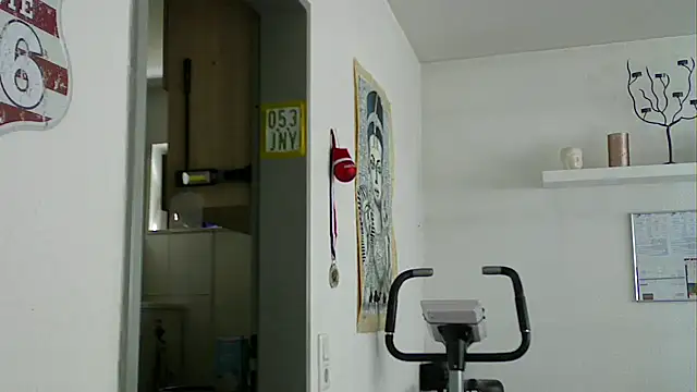 Snapshot of pimmelmann3 chatting on May 2026 08:32:02 AM pimmelmann3 online show from May 2026 08:32:02 AM