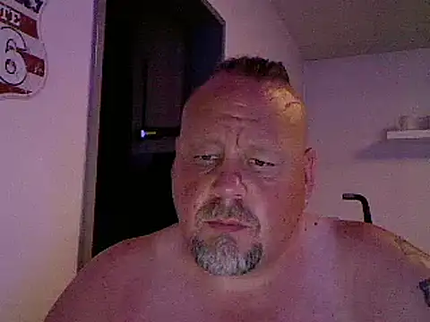 Snapshot of pimmelmann3 chatting on May 2026 09:02:02 PM pimmelmann3 online show from May 2026 09:02:02 PM