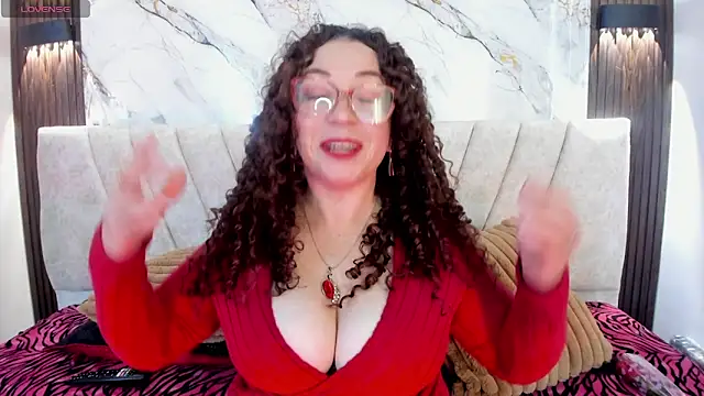 Snapshot of pamela_bell chatting on March 2026 06:34:02 PM pamela bell online show from March 2026 06:34:02 PM