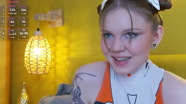 Snapshot of lessysweety chatting on February 2026 03:24:02 AM lessysweety online show from February 2026 03:24:02 AM