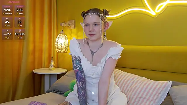 Snapshot of lessysweety chatting on March 2026 03:20:01 AM lessysweety online show from March 2026 03:20:01 AM