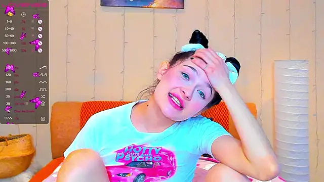 Vanessa Florence online show from February 2025 03:19:01 AM