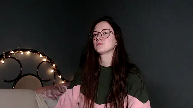 wow  kelly online show from December 2025 04:24:02 PM