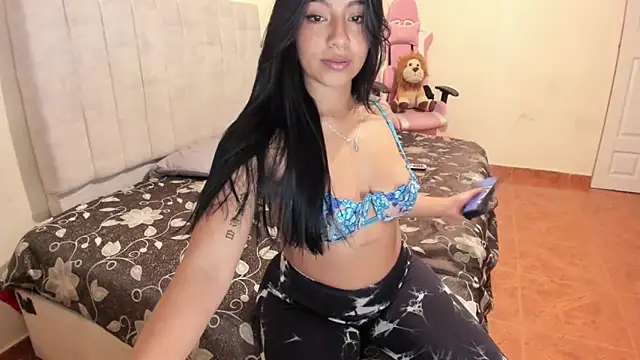 julieth hot69 online show from December 2024 07:48:02 PM