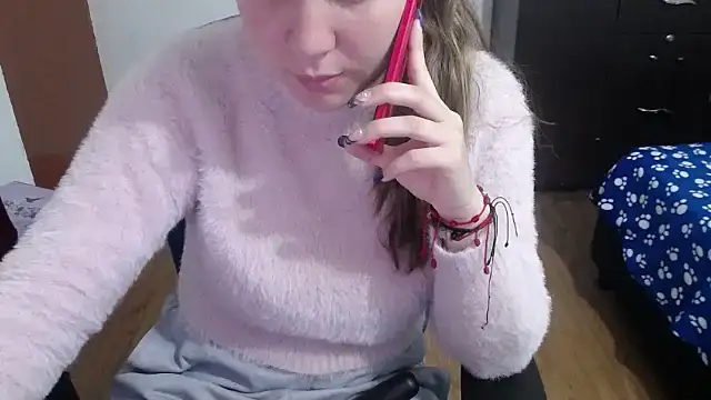 Snapshot of Luna_girlhot_ chatting on February 2025 01:33:01 PM Luna girlhot  online show from February 2025 01:33:01 PM