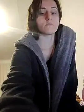 emeli moon online show from February 2025 12:41:02 AM