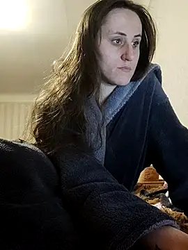 emeli moon online show from February 2025 07:17:02 PM