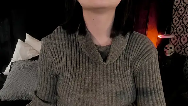 Adeelinee online show from January 2026 07:49:02 PM