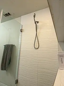 El Gizmo online show from March 2025 09:40:01 AM