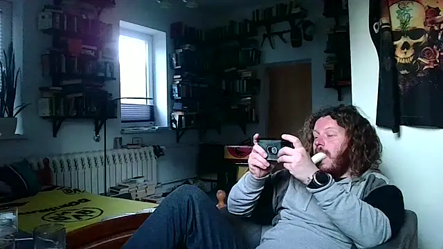 sunr1sa online show from April 2026 04:15:01 AM