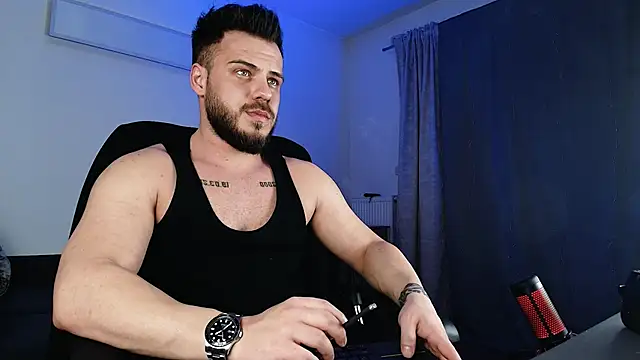 juliusmasters online show from February 2025 08:26:02 PM