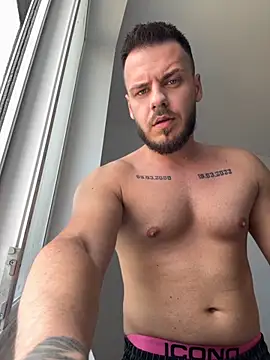 juliusmasters online show from September 2025 11:00:01 AM