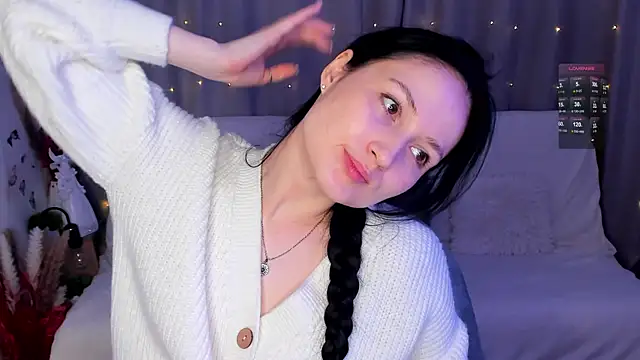 Snapshot of LisaMooore chatting on January 2025 04:25:01 PM LisaMooore online show from January 2025 04:25:01 PM