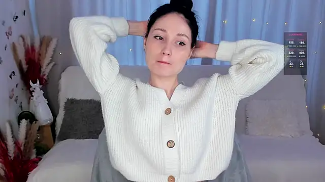 Snapshot of LisaMooore chatting on February 2025 10:37:02 AM LisaMooore online show from February 2025 10:37:02 AM