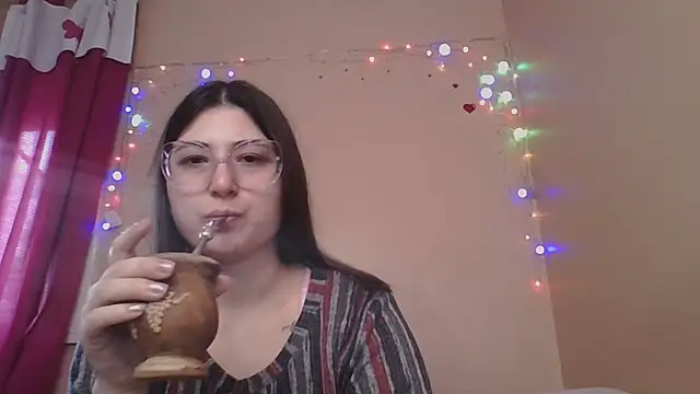Snapshot of imsohornydacom chatting on June 2026 04:49:01 PM imsohornydacom online show from June 2026 04:49:01 PM