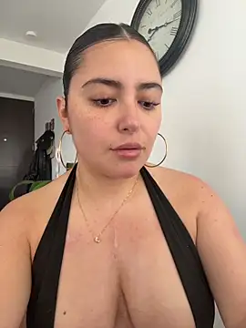 sukhakunis1 online show from February 2026 01:18:01 PM